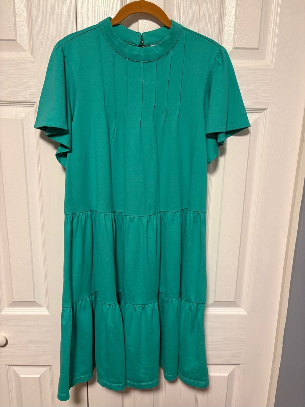 Crown & Ivy Teal Tiered Short-Sleeve Dress